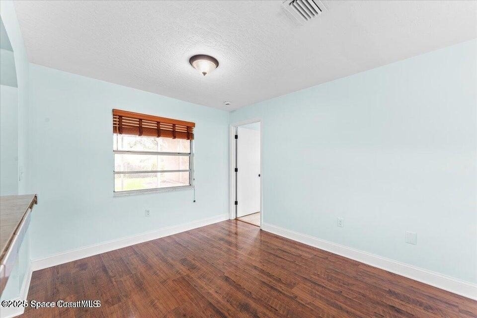 1527 Spruce Road - Photo 20