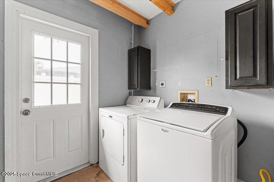 1527 Spruce Road - Photo 10
