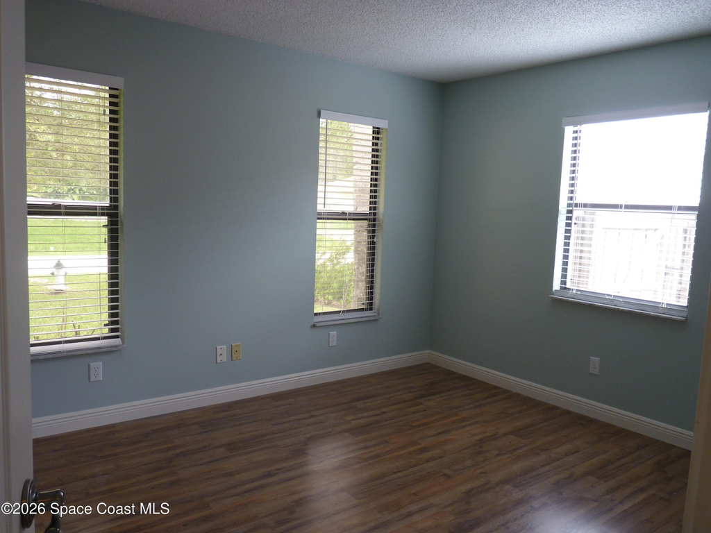1105 Dallam Avenue Nw - Photo 10