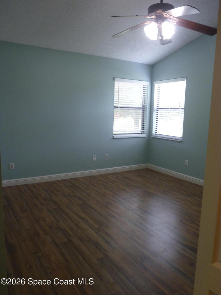 1105 Dallam Avenue Nw - Photo 5