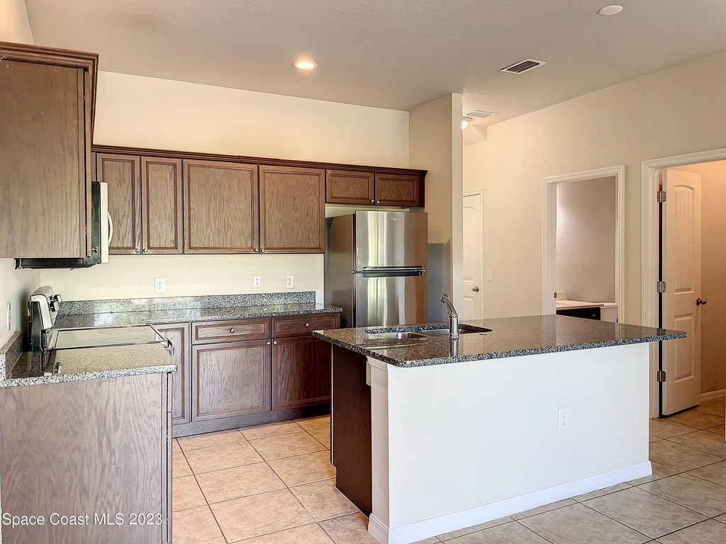 3737 Chambers Lane - Photo 3
