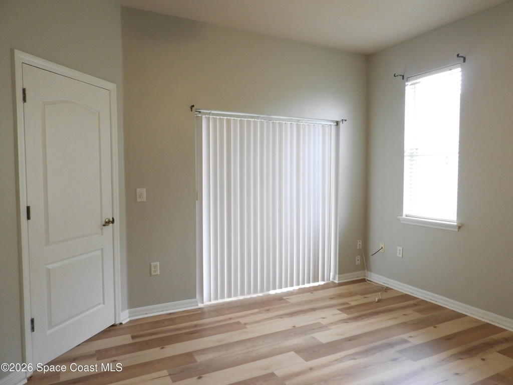 552 Wedge Court Se - Photo 15