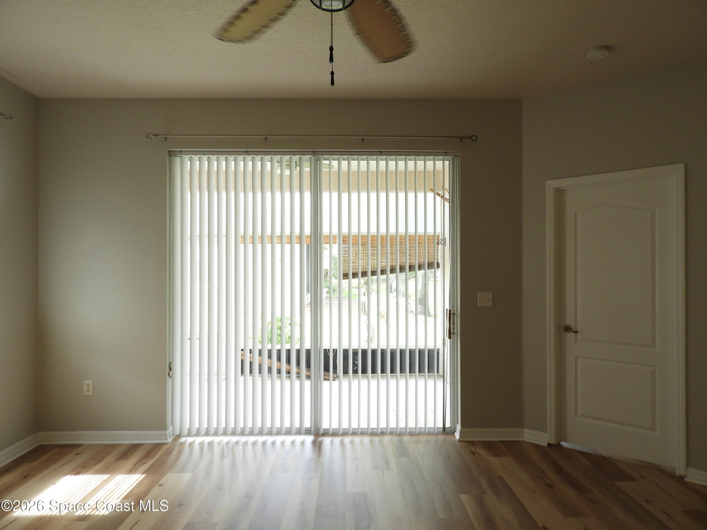 552 Wedge Court Se - Photo 4