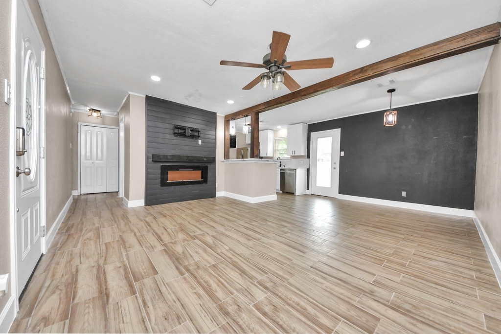 12733 7th Street - Photo 2