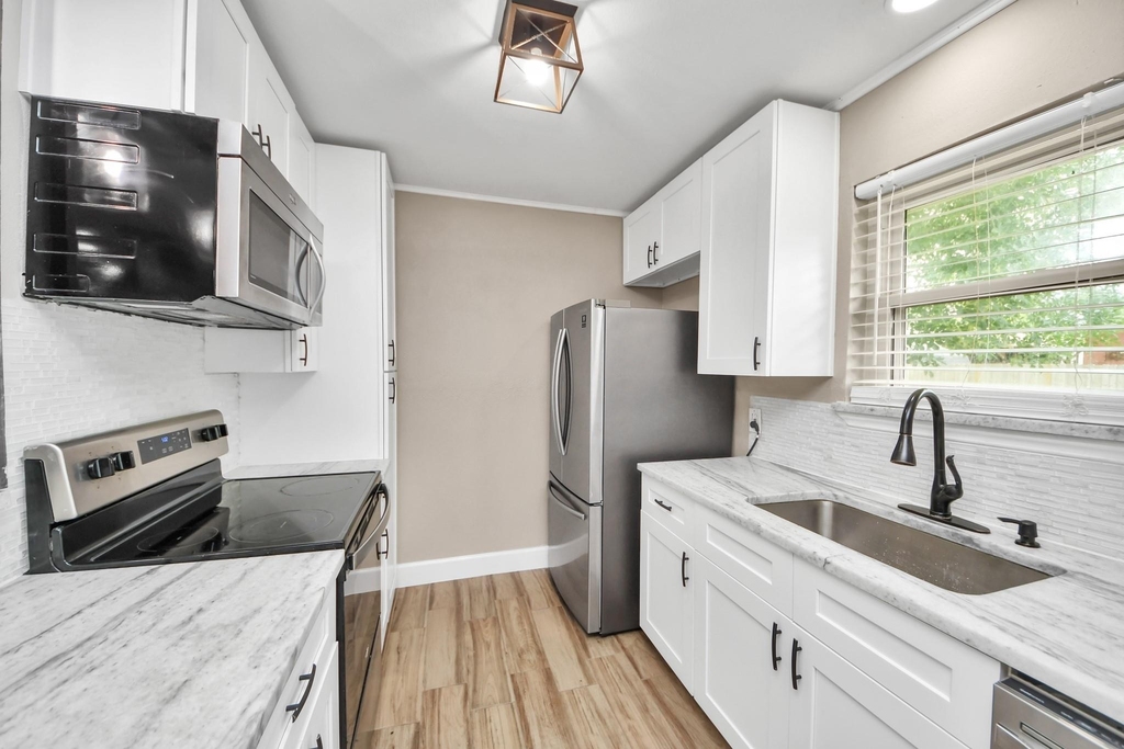 12733 7th Street - Photo 10