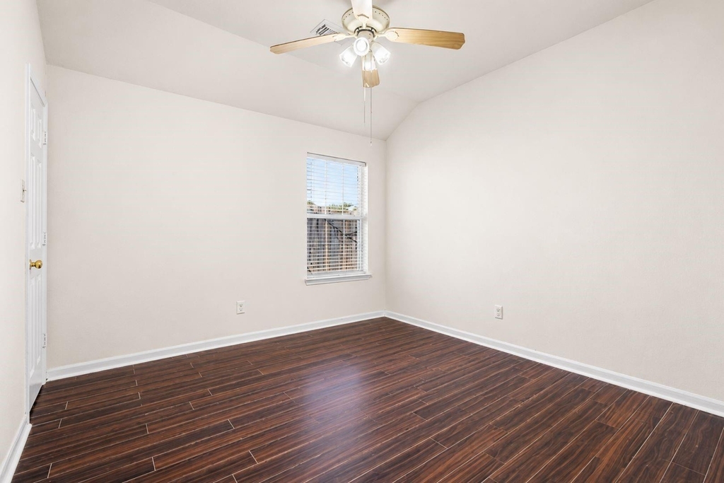 2719 Riverhollow Lane - Photo 12