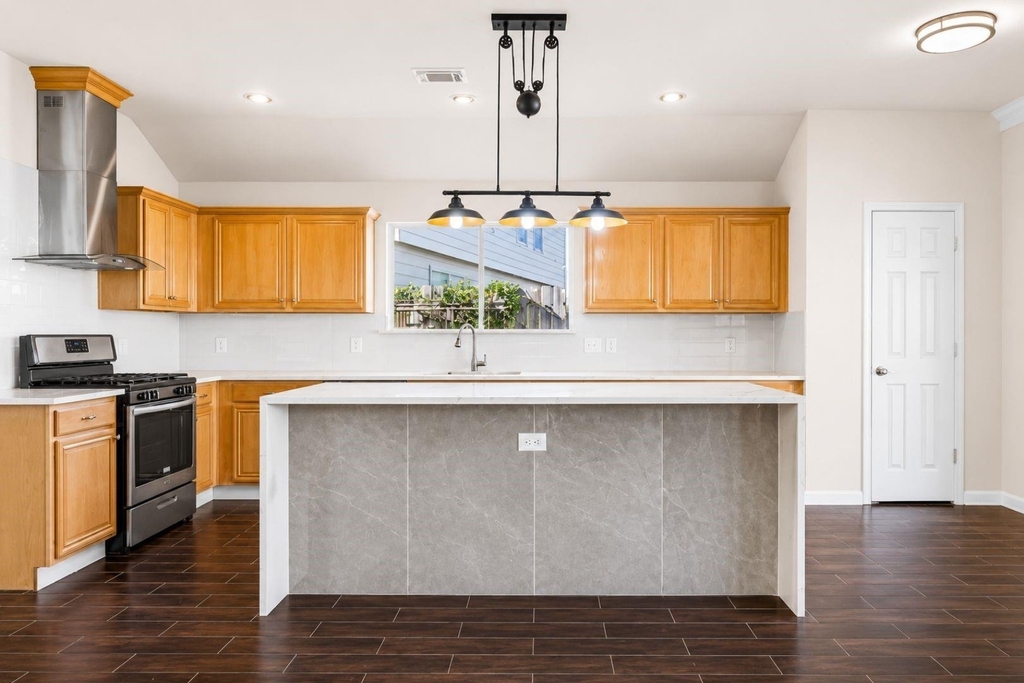 2719 Riverhollow Lane - Photo 7