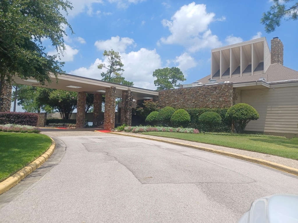 12100 Melville Drive - Photo 17