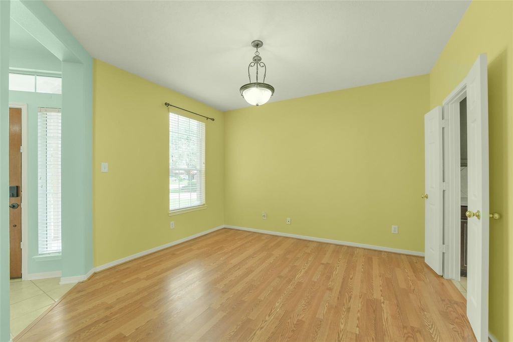 18022 Oak Orchard Lane - Photo 5