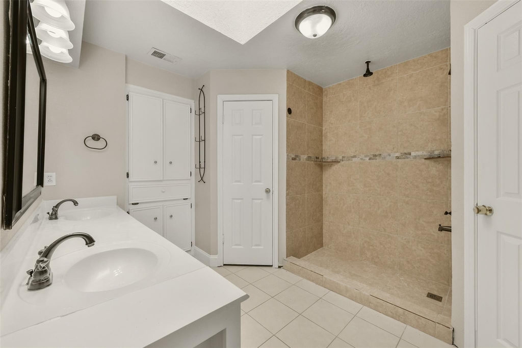 15910 Boatswain Court - Photo 18