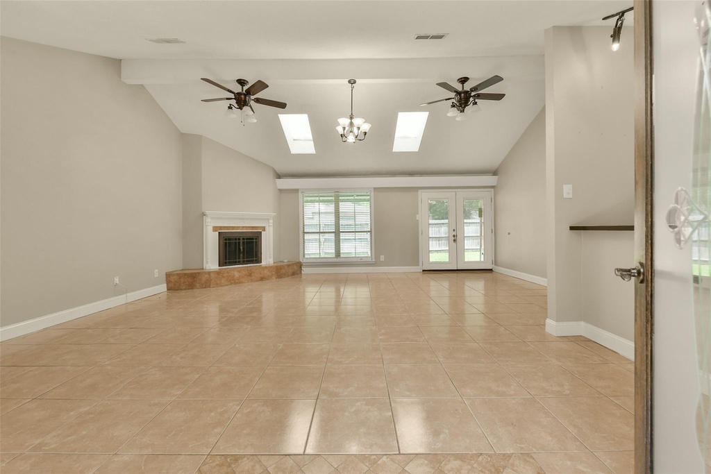 15910 Boatswain Court - Photo 3