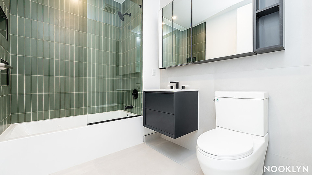527 Grand Ave - Photo 12