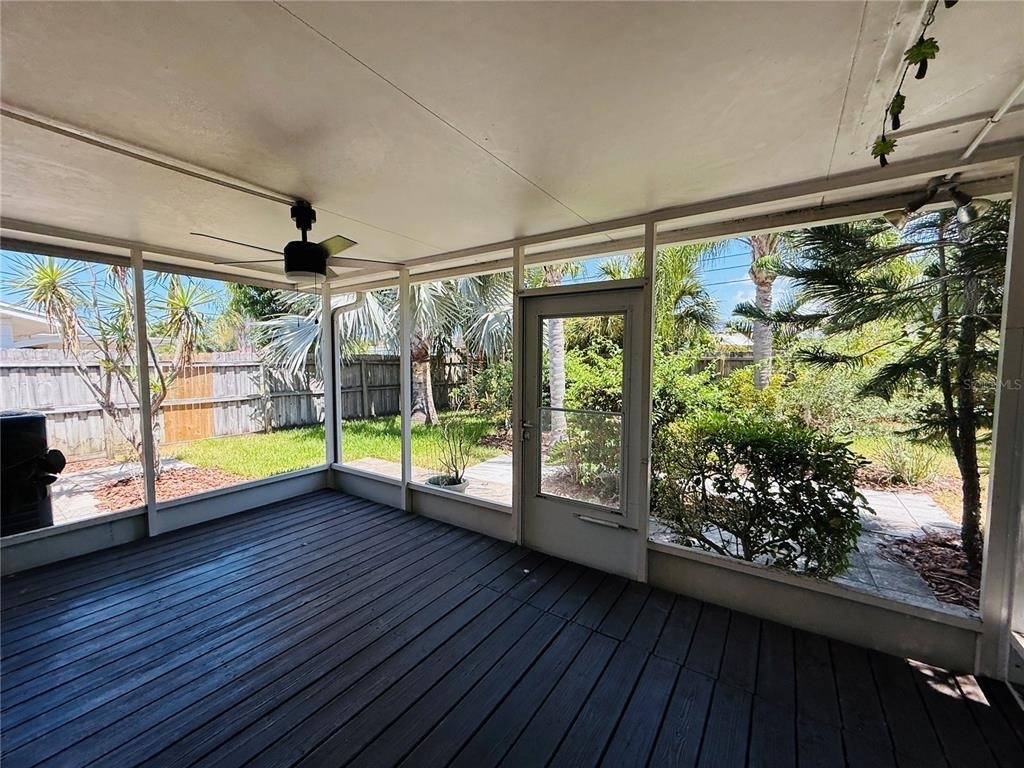 11537 63rd Avenue - Photo 25