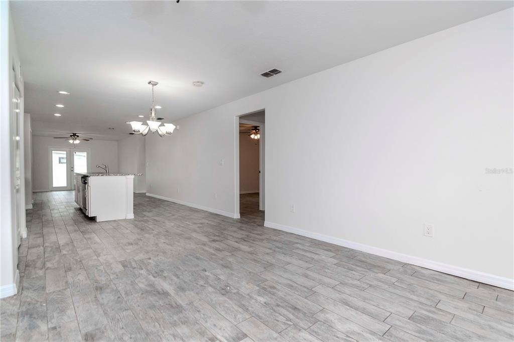 6235 S Adelia Avenue - Photo 15