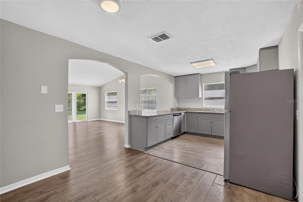 1206 Sail Way - Photo 16