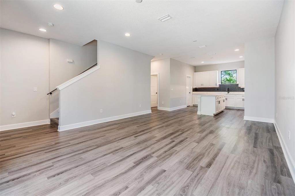 1302 W Carmen Street - Photo 2