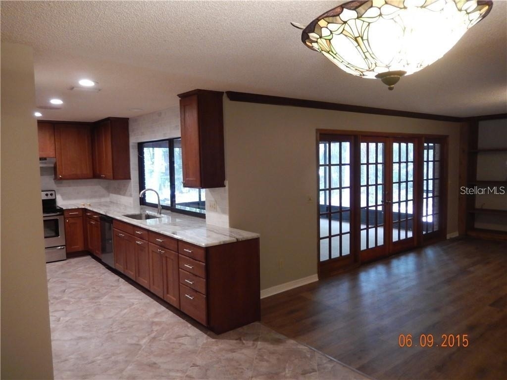 8925 Quail Run Drive - Photo 10