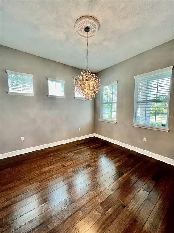 7516 S Trask Street - Photo 4