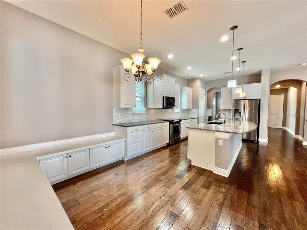 7516 S Trask Street - Photo 9