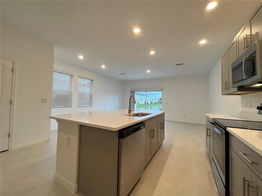 2377 Paravane Way - Photo 5