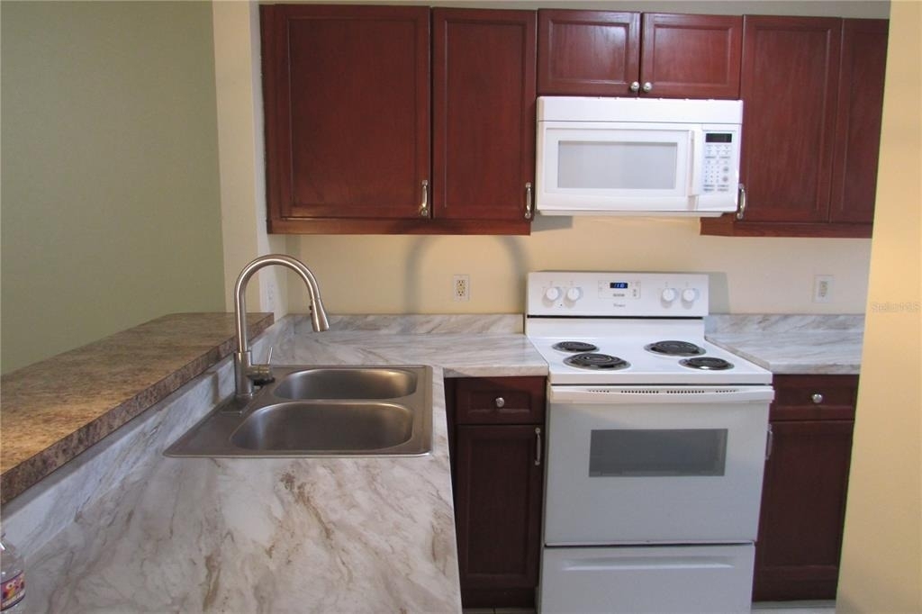 261 Autumn Lane - Photo 3