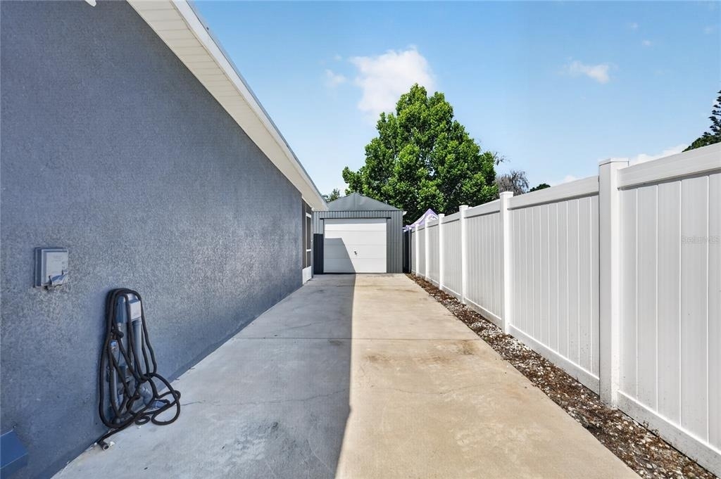 1330 S Shore Drive - Photo 16
