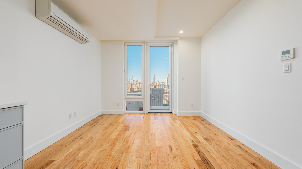 33 Franklin St - Photo 1