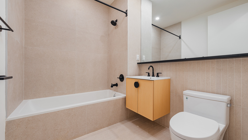 33 Franklin St - Photo 2