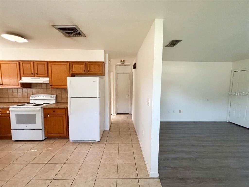1240 Josephine Street - Photo 3