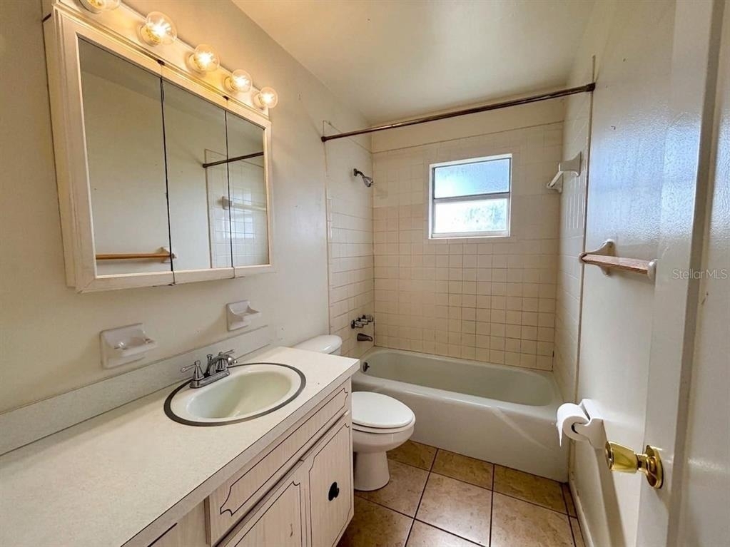 1240 Josephine Street - Photo 7