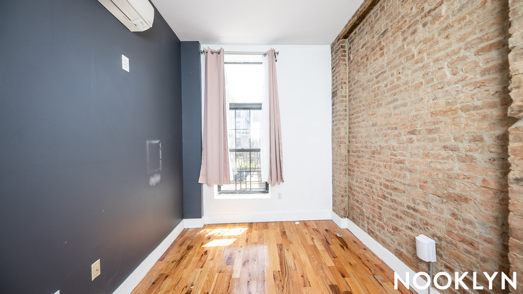 68 Halsey St - Photo 9