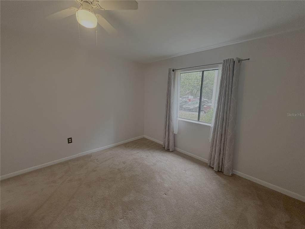 81 Se 16th Avenue - Photo 2
