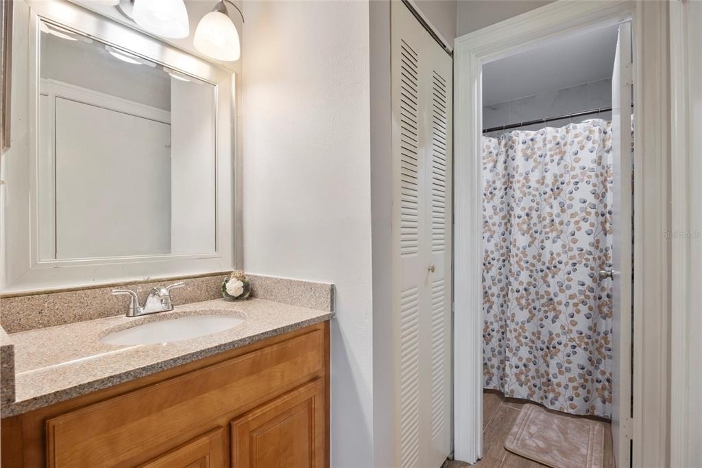 241 Afton Square - Photo 11