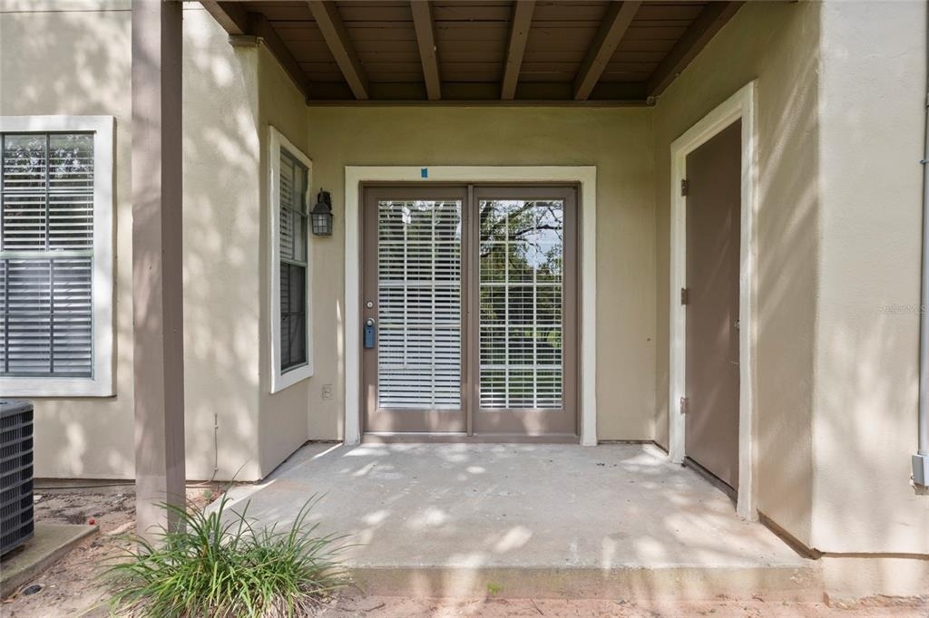 241 Afton Square - Photo 17