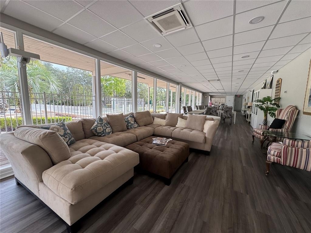 603 W Club Boulevard - Photo 8