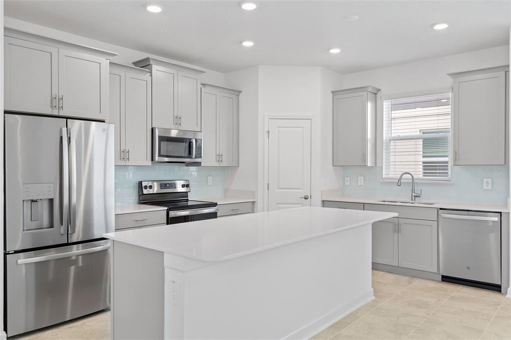 3039 Addison Boulevard - Photo 12