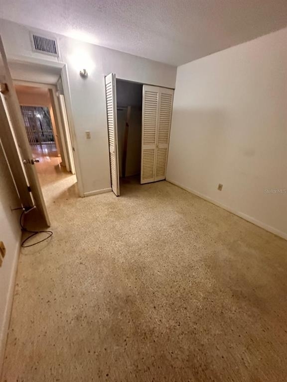 305 E Dakin Avenue - Photo 4