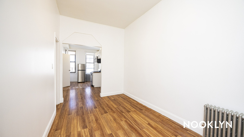 293 Wyckoff Ave - Photo 12