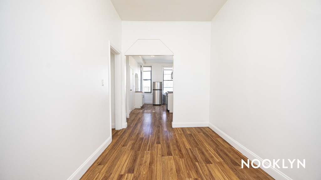 293 Wyckoff Ave - Photo 9
