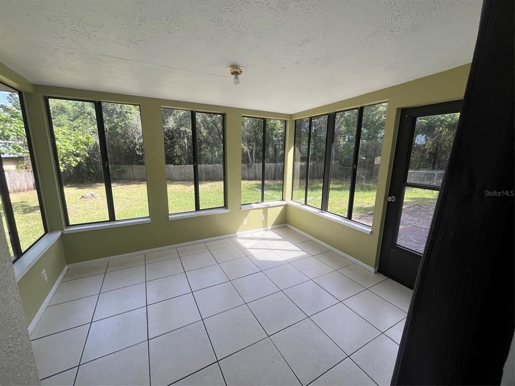 214 Bluefield Avenue - Photo 12