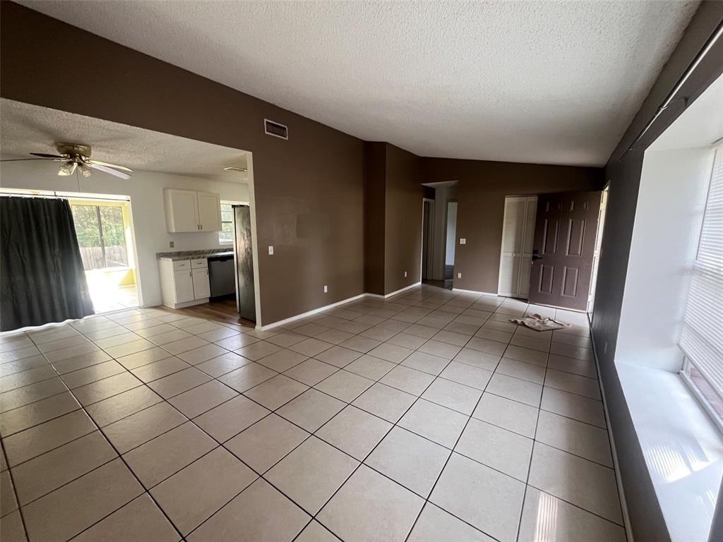 214 Bluefield Avenue - Photo 1