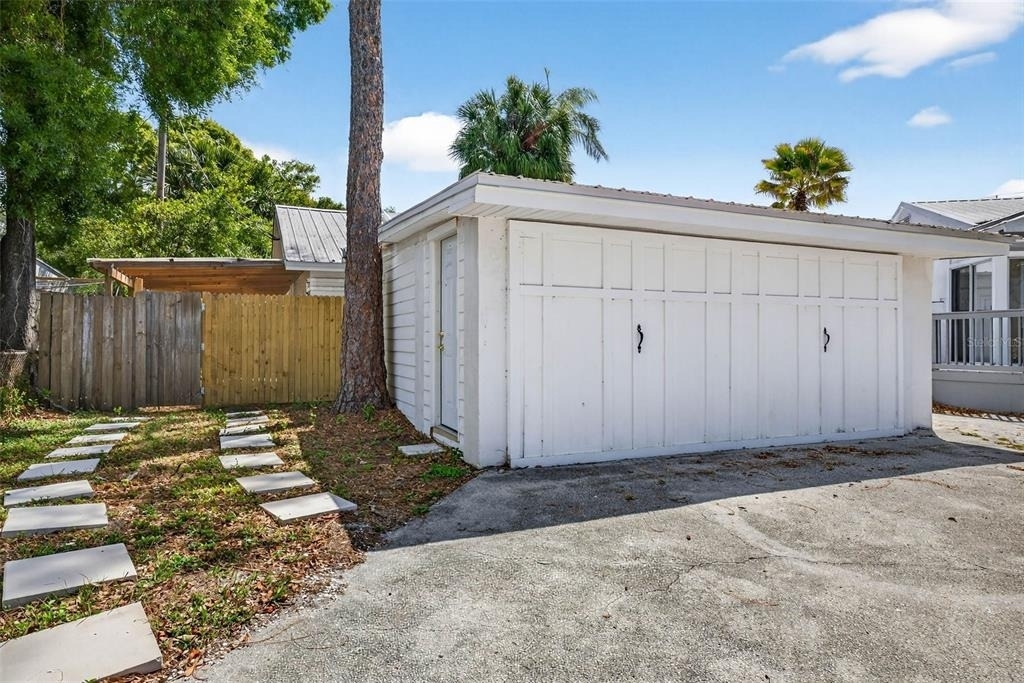 3620 E Tampa Circle - Photo 35