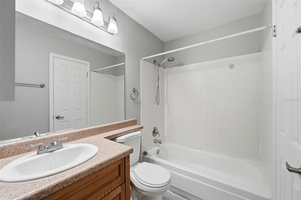 1695 Lee Road - Photo 18