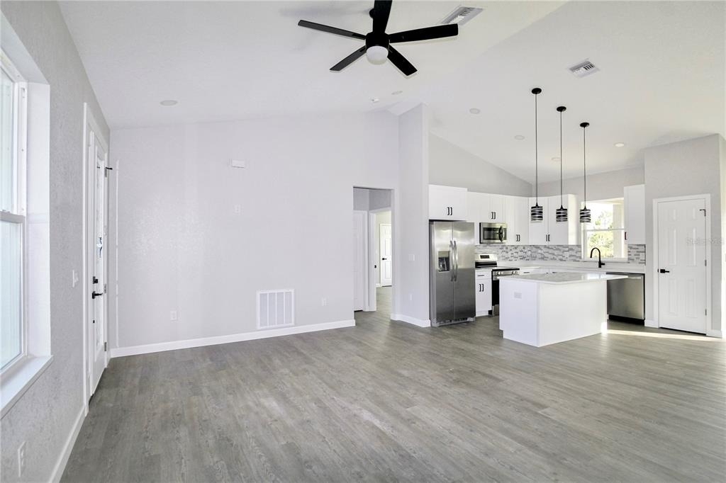 7335 Domenico Street - Photo 6