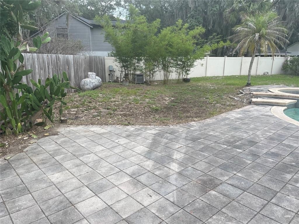 9828 Bubbling Brook Court - Photo 20