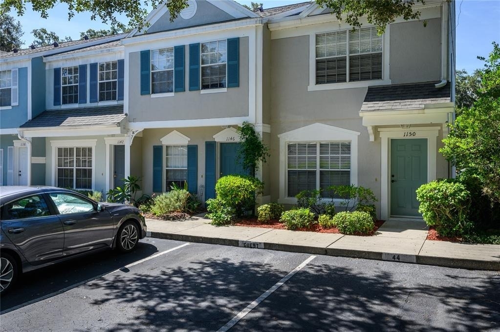 1150 Vineland Place - Photo 1
