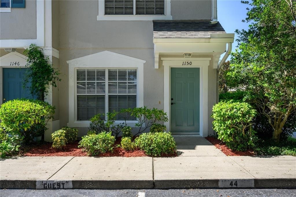 1150 Vineland Place - Photo 0