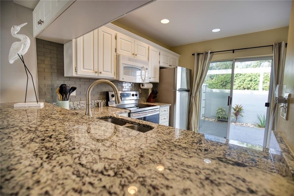 208 Cerromar Way S - Photo 19