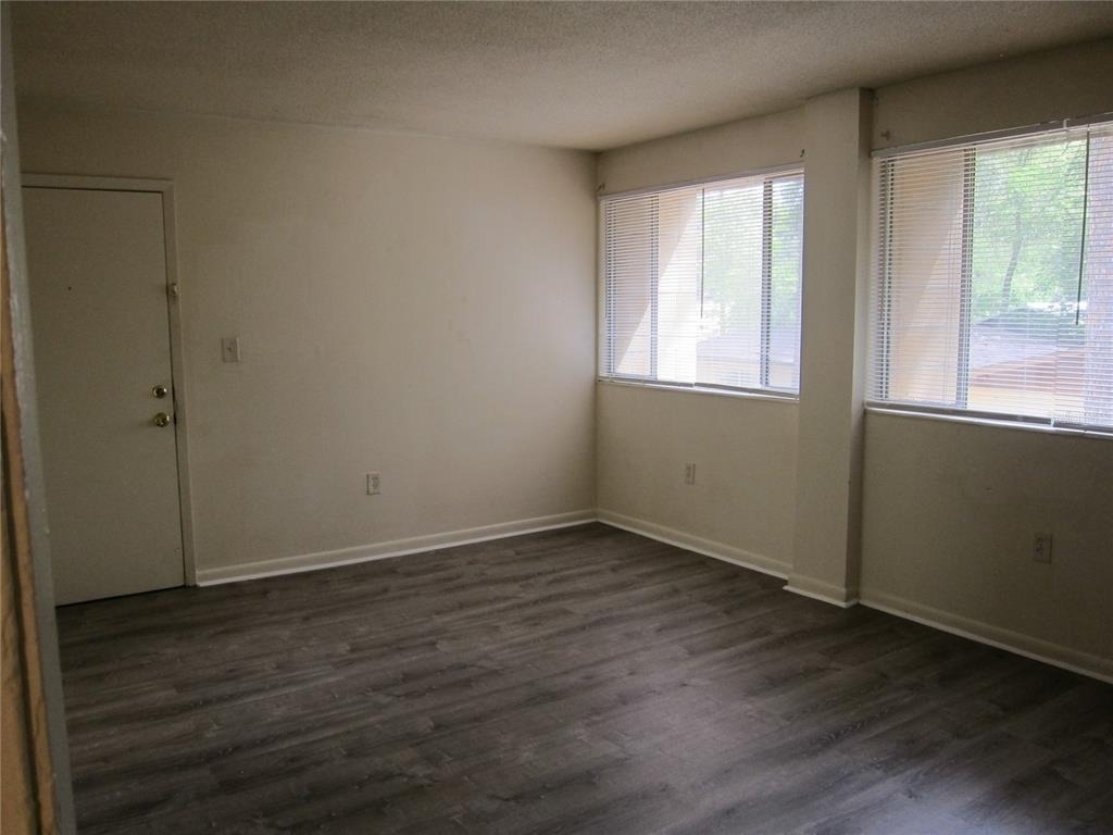 300 Nw 20th Avenue - Photo 9