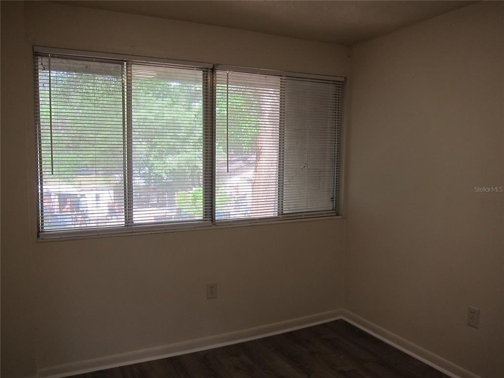 300 Nw 20th Avenue - Photo 17